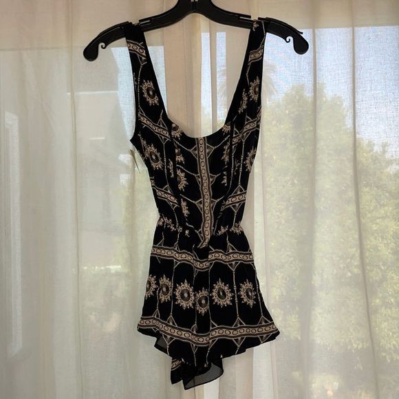 Vintage Patterned Tank Top - Picture 1 of 11